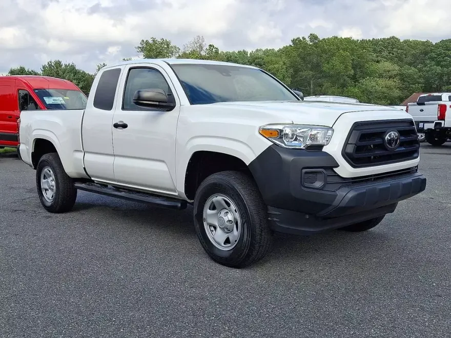 2021 Toyota Tacoma SR photo 1