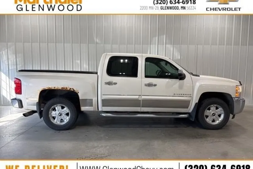 2012 Chevrolet Silverado 1500 LT photo 1