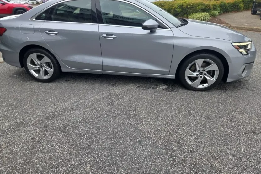 2023 Audi A3 40 Premium photo 1