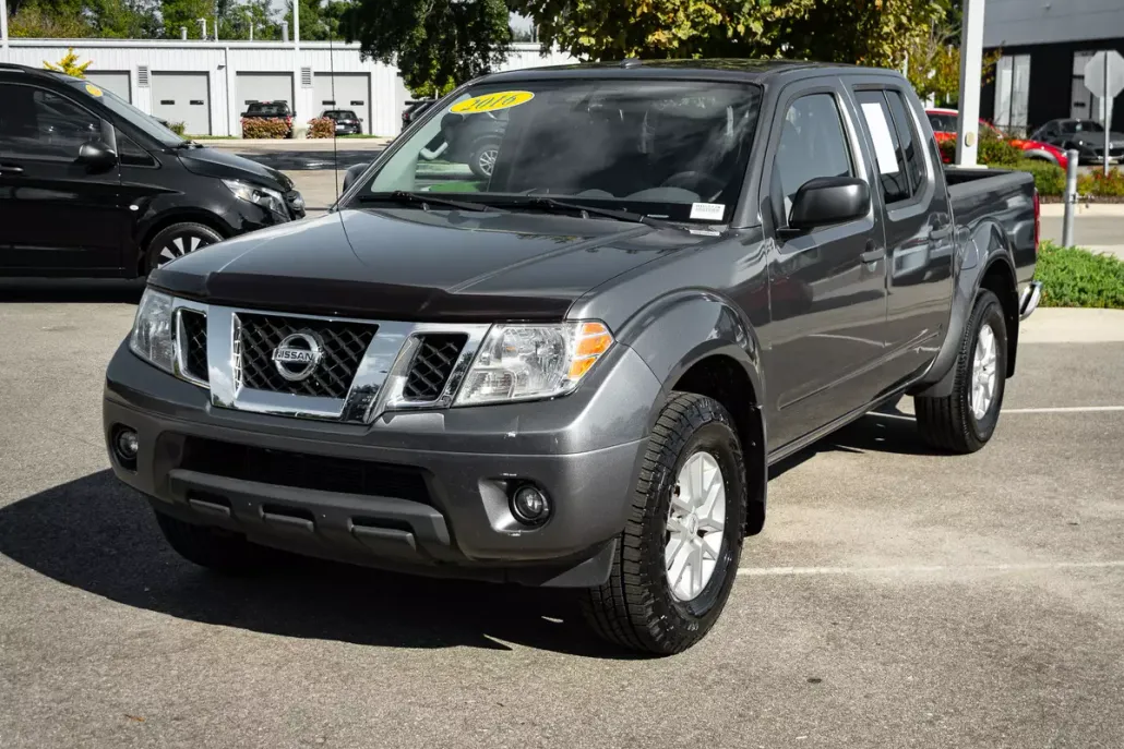2016 Nissan Frontier SV photo 1
