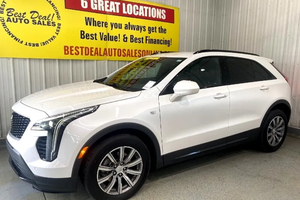 2020 Cadillac XT4 Sport photo 1