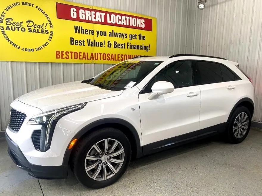 2020 Cadillac XT4 Sport photo 1