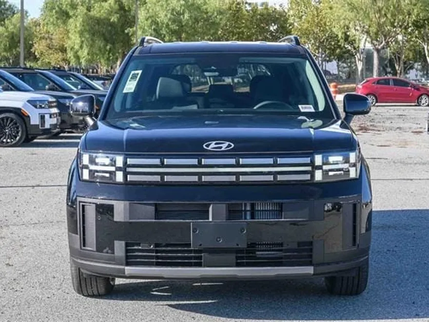 2026 Hyundai Santa Fe SEL photo 1