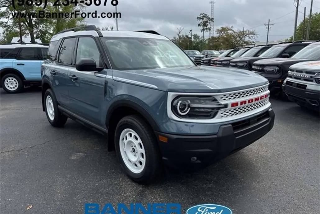 2025 Ford Bronco Sport Heritage photo 1