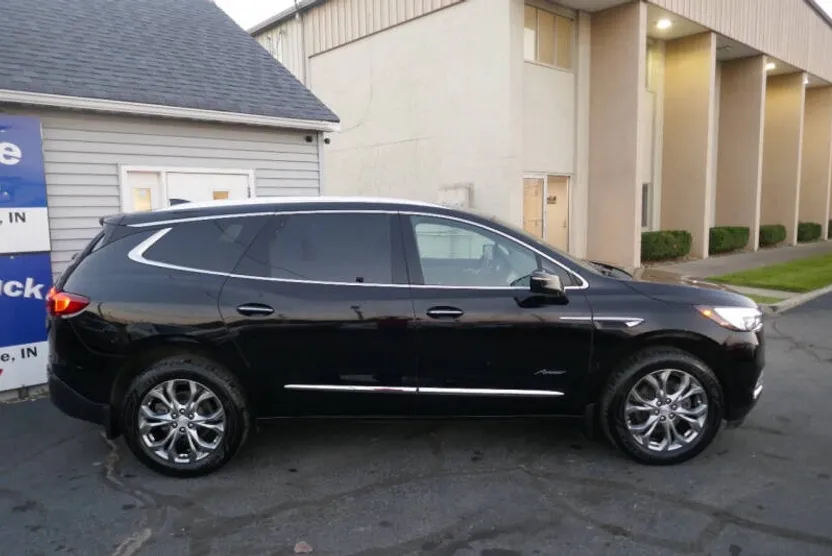 2019 Buick Enclave Avenir photo 1