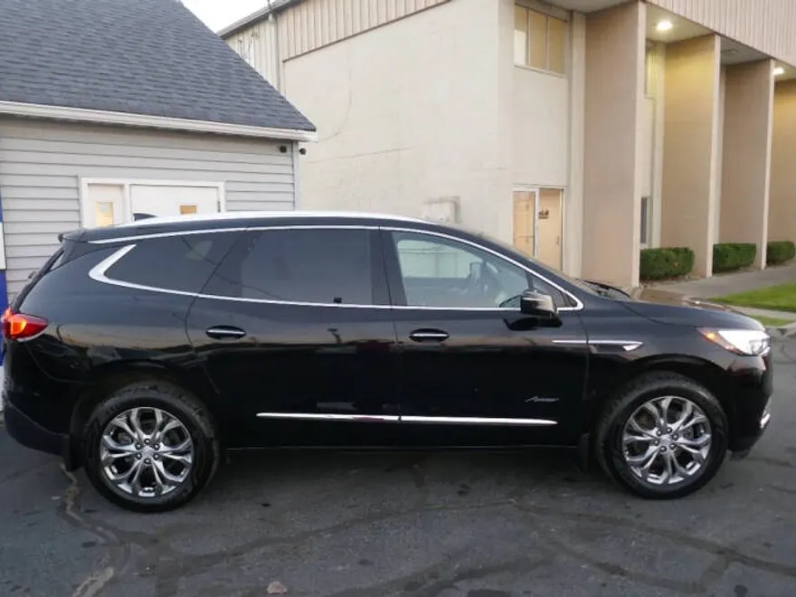 2019 Buick Enclave Avenir photo 1