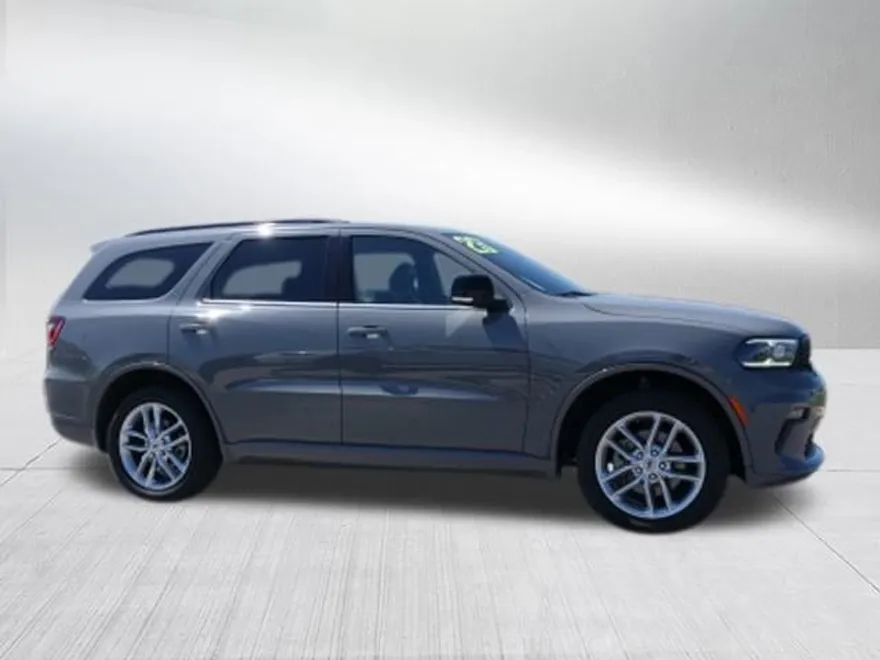 2023 Dodge Durango GT Plus photo 1