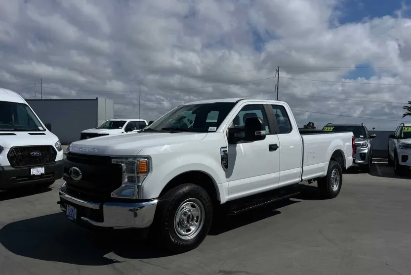 2020 Ford F-250 XL photo 1