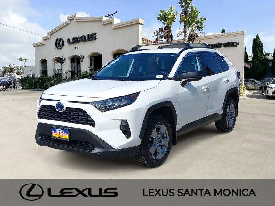2022 Toyota RAV4 Hybrid LE photo 1