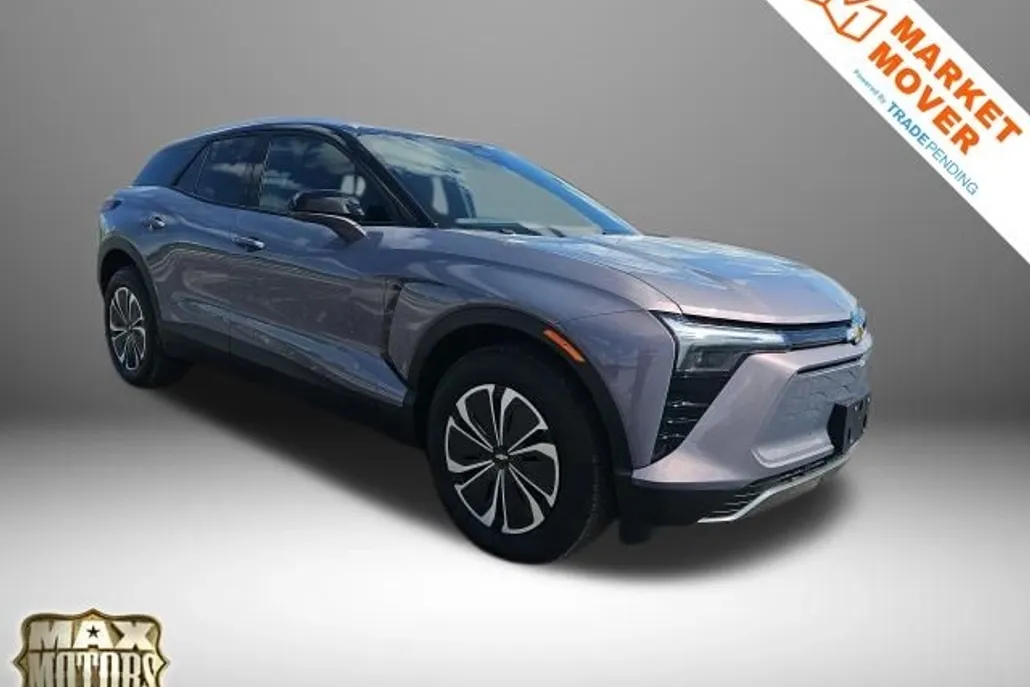2025 Chevrolet Blazer EV photo 1