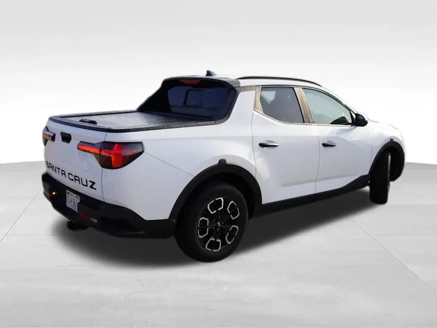 2022 Hyundai Santa Cruz SEL Activity photo 1