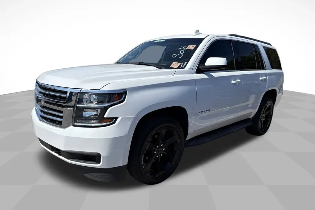 2019 Chevrolet Tahoe LS photo 1
