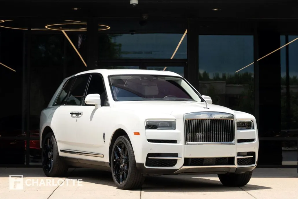 2022 Rolls Royce Cullinan photo 1