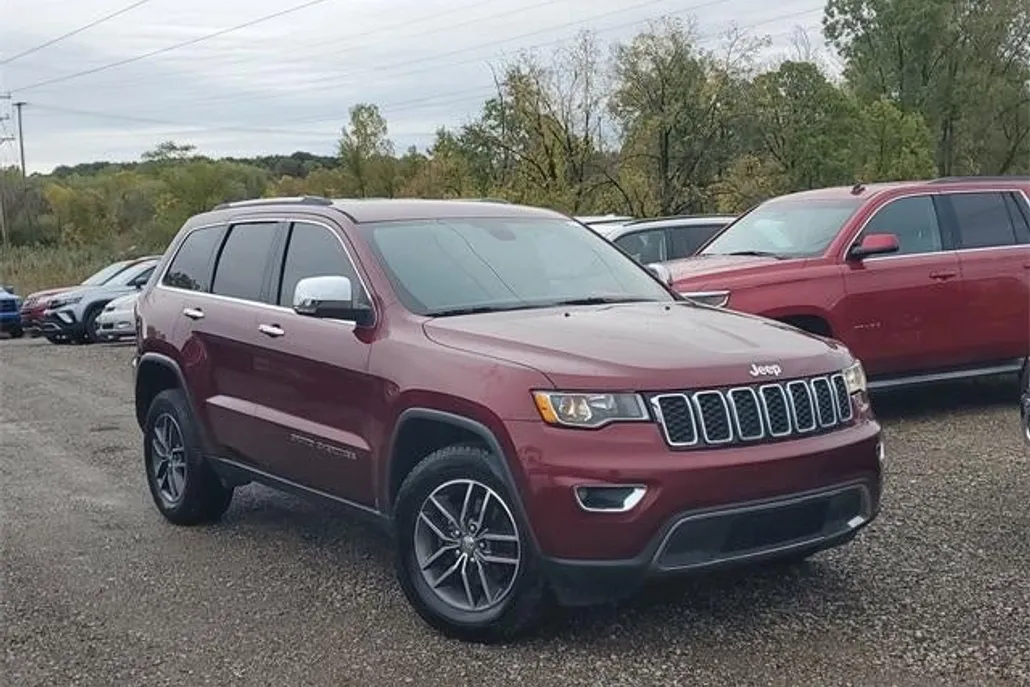 2017 Jeep Grand Cherokee Limited photo 1