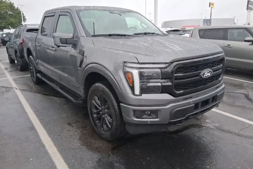2025 Ford F-150 Lariat photo 1