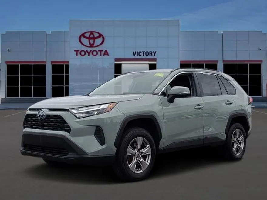 2022 Toyota RAV4 Hybrid XLE photo 1