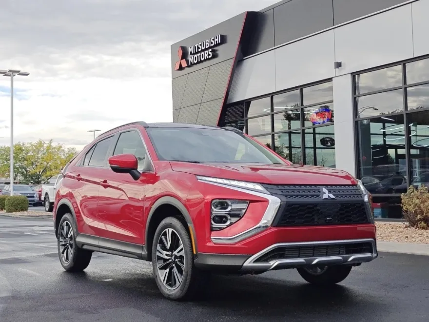 2026 Mitsubishi Eclipse Cross SEL photo 1