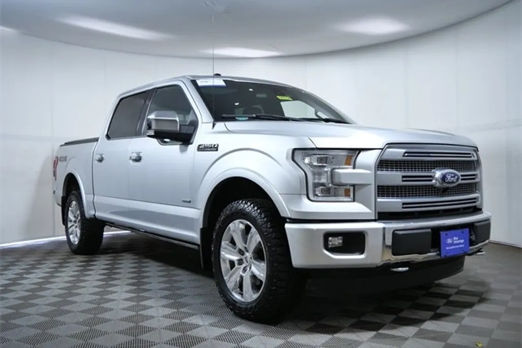 2016 Ford F-150 Platinum photo 1