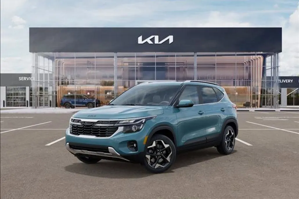 2025 Kia Seltos EX photo 1