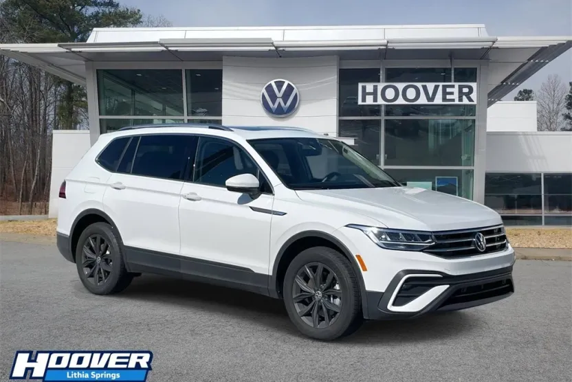 2024 Volkswagen Tiguan SE Wolfsburg Edition photo 1
