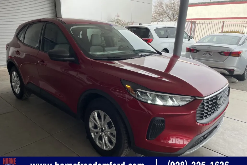 2025 Ford Escape Plug-In Hybrid photo 1