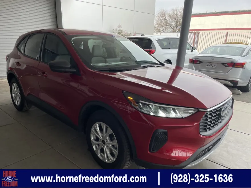 2025 Ford Escape Plug-In Hybrid photo 1