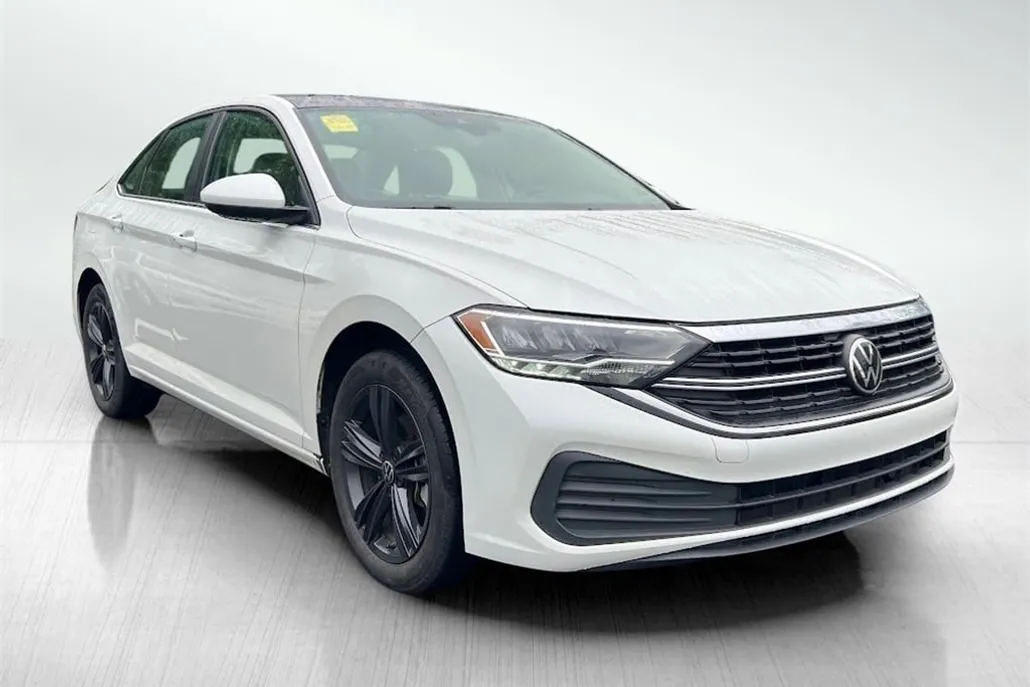 2023 Volkswagen Jetta 1.5T SE photo 1