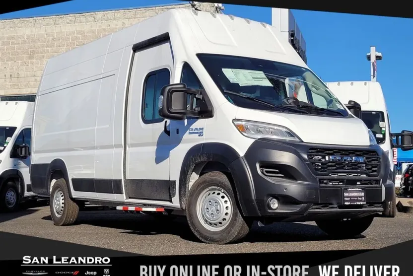 2024 Ram 3500 photo 1