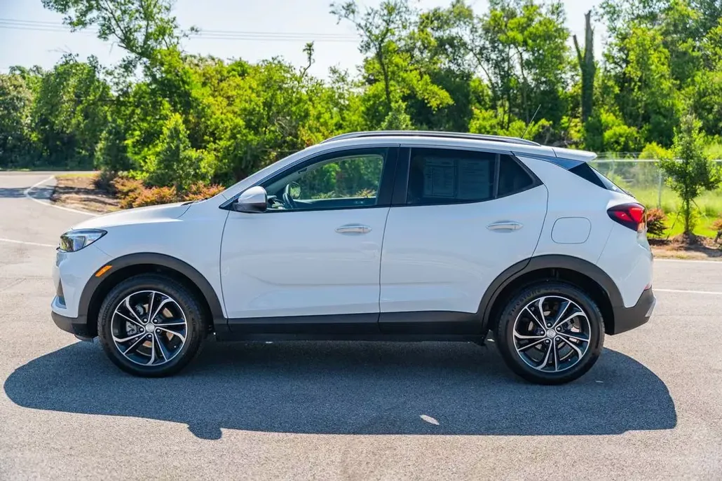 2022 Buick Encore GX Select photo 1