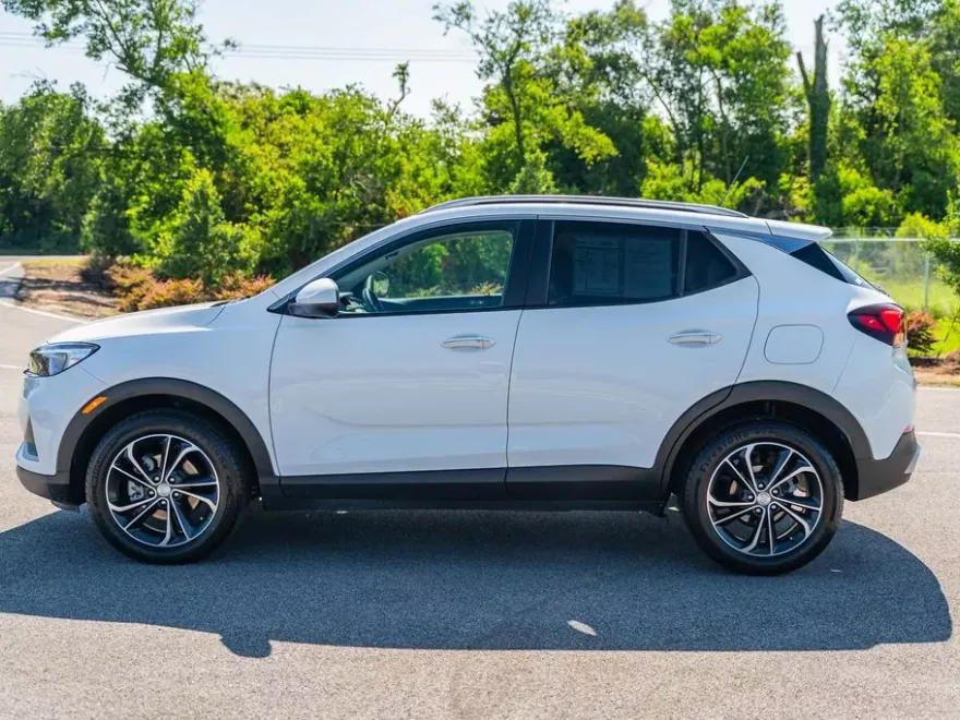 2022 Buick Encore GX Select photo 1