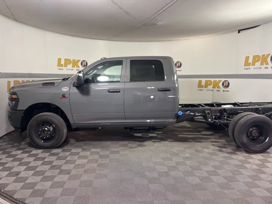 2026 Ram 3500 Tradesman photo 1