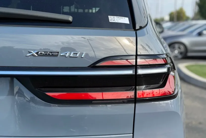 2023 Bmw X7 xDrive40i photo 1