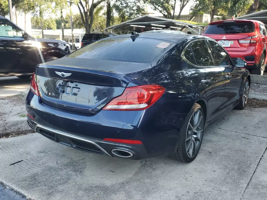 2019 Genesis G70 3.3T Advanced photo 1