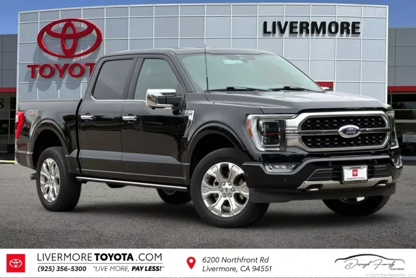 2023 Ford F-150 Platinum photo 1