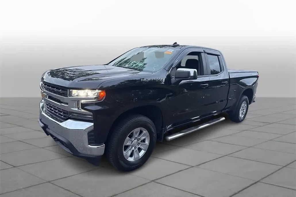 2019 Chevrolet Silverado 1500 LT photo 1