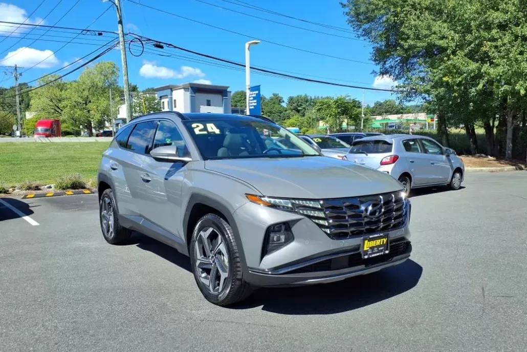 2024 Hyundai Tucson Limited photo 1