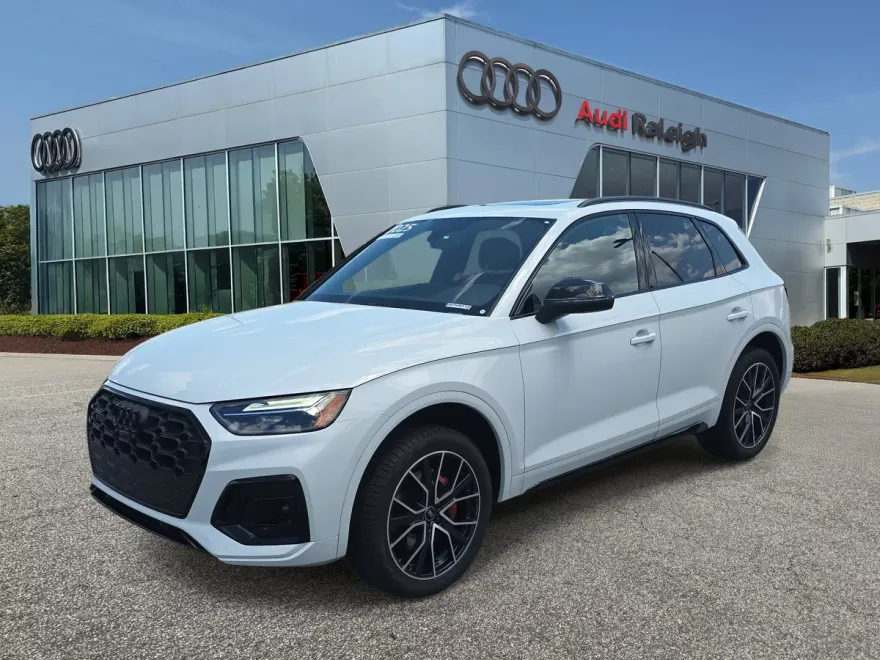 2025 Audi SQ5 Premium Plus photo 1