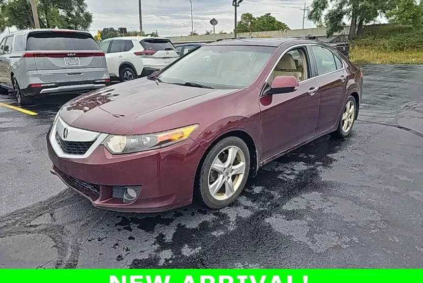 2010 Acura TSX photo 1