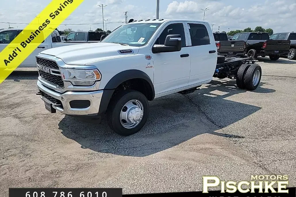 2024 Ram 5500 Tradesman photo 1