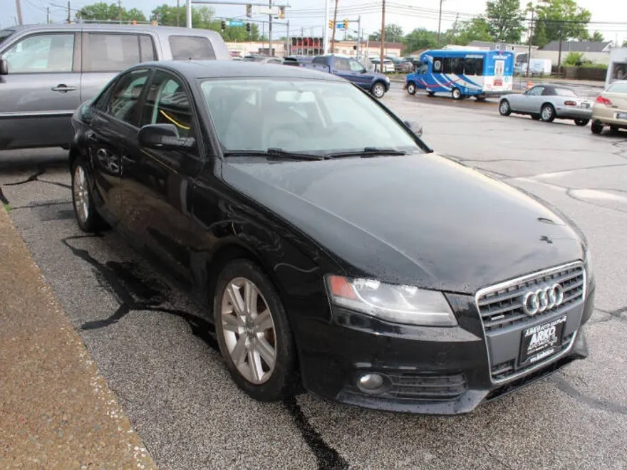 2011 Audi A4 2.0T Quattro Premium photo 1