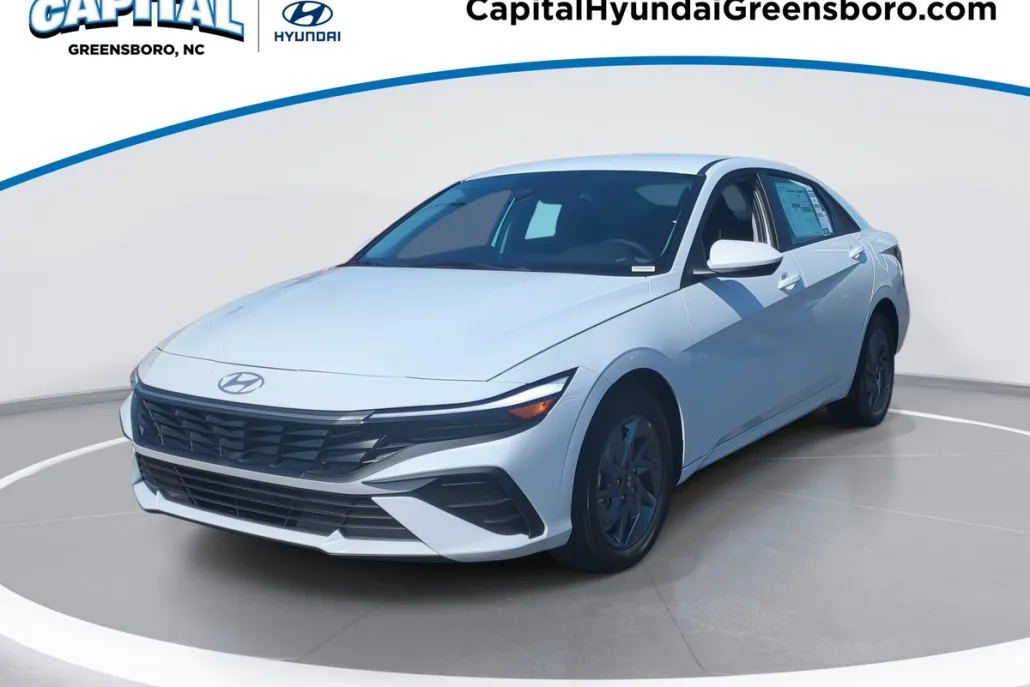 2025 Hyundai Elantra Hybrid Blue photo 1