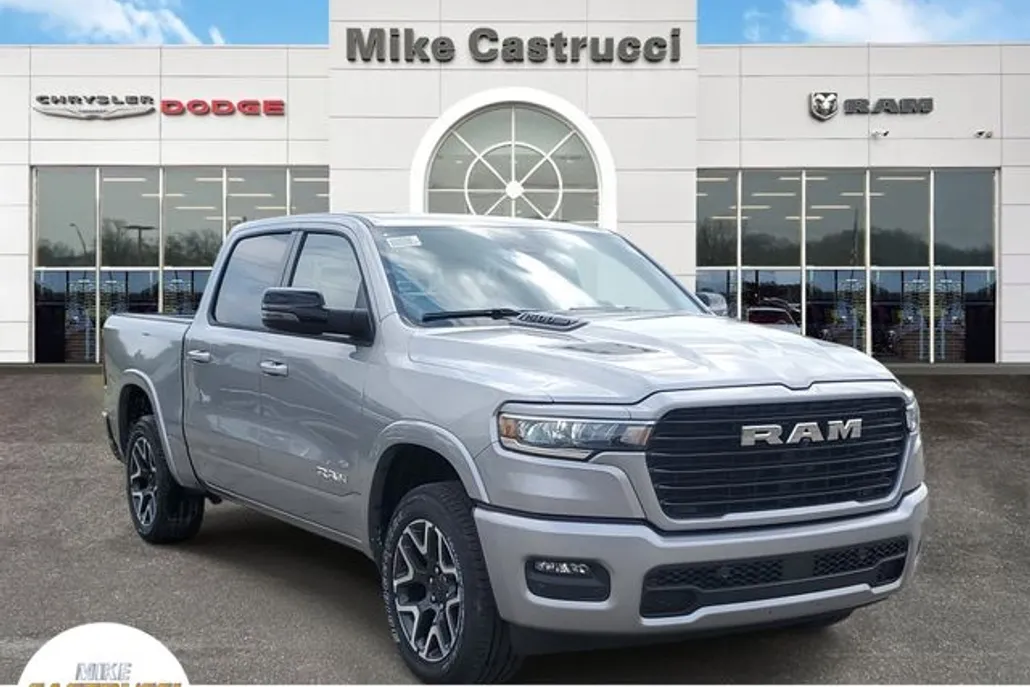 2025 Ram 1500 Laramie photo 1