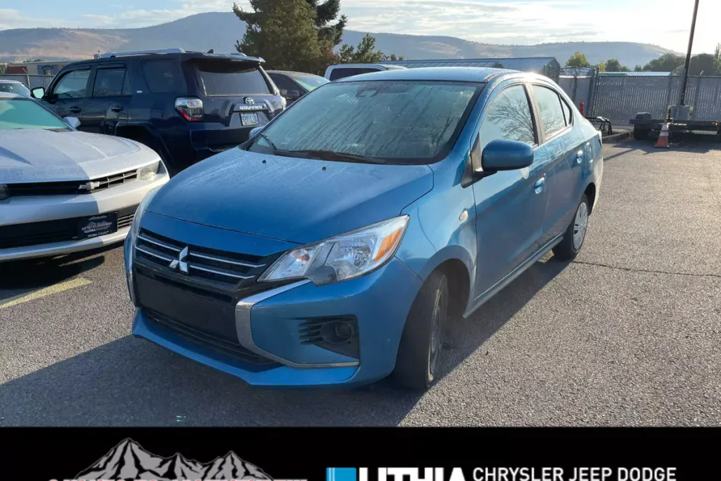 2023 Mitsubishi Mirage G4 ES photo 1