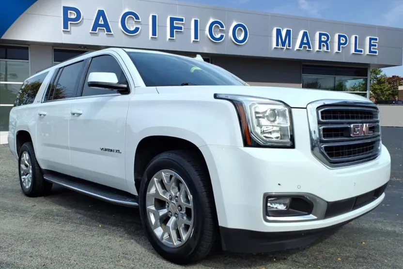 2020 Gmc Yukon XL SLE photo 1