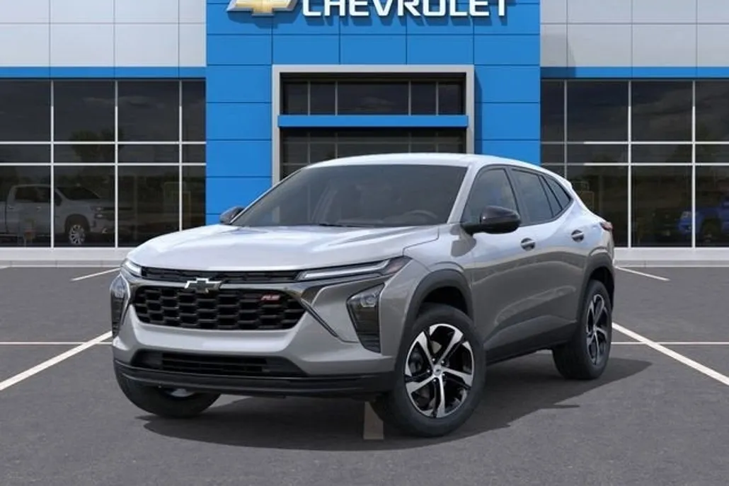 2025 Chevrolet Trax photo 1