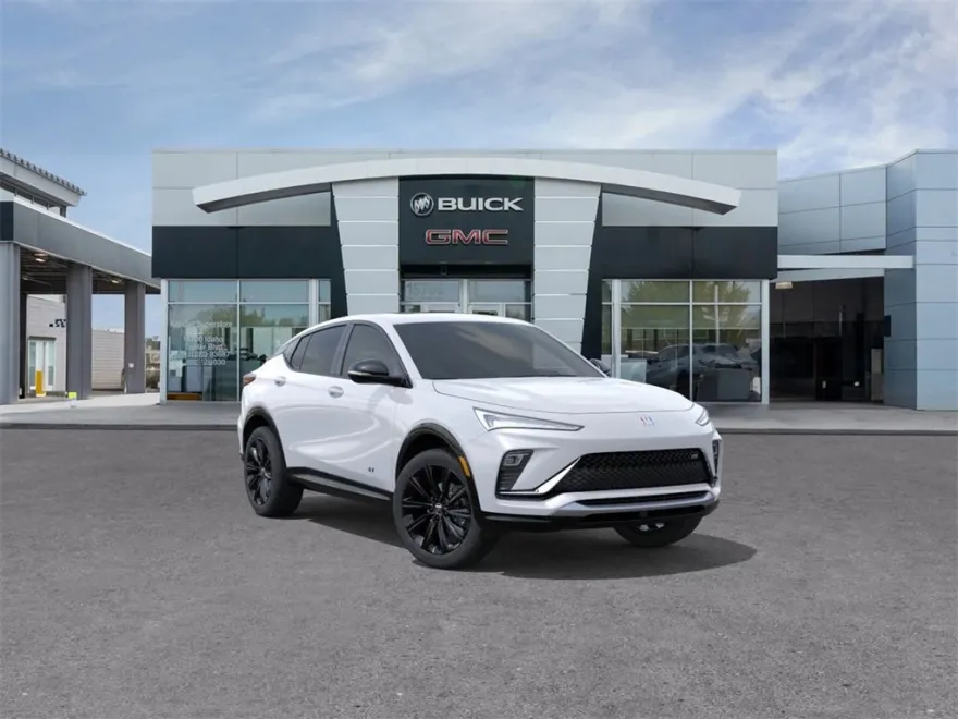 2025 Buick Envista ST photo 1