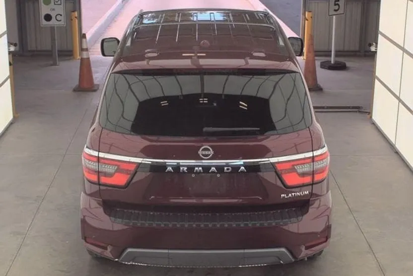 2024 Nissan Armada Platinum photo 1