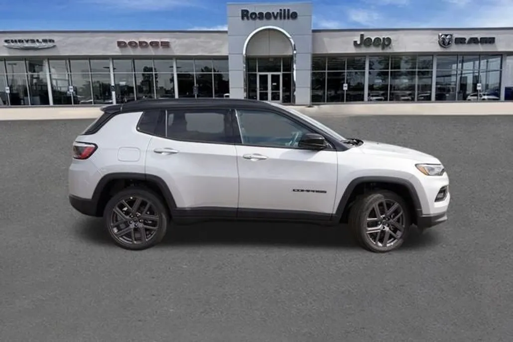2025 Jeep Compass Limited photo 1