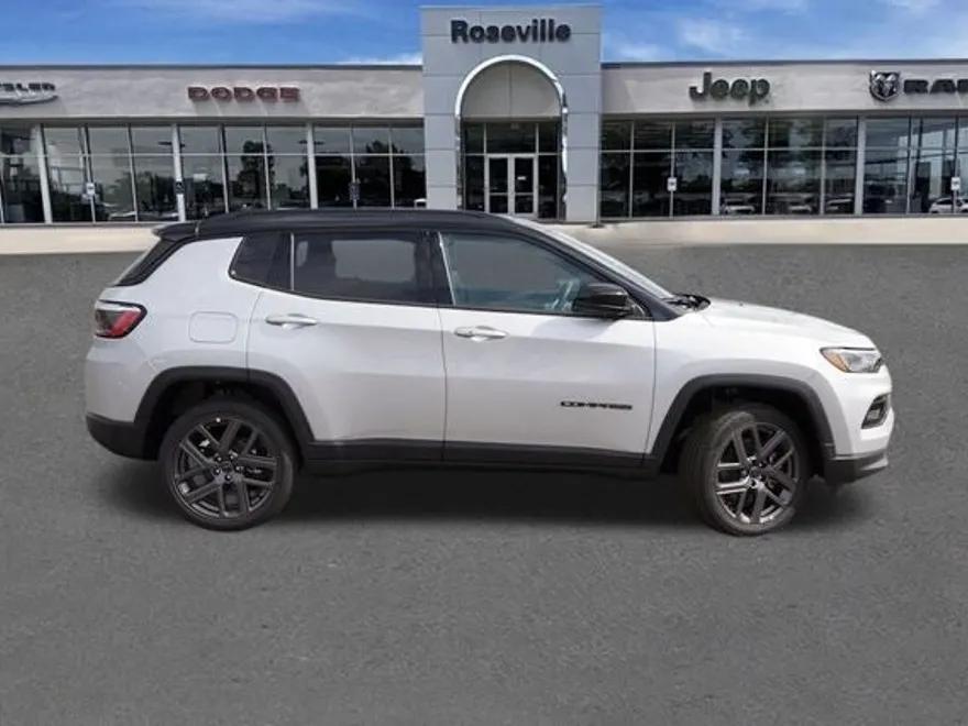 2025 Jeep Compass Limited photo 1
