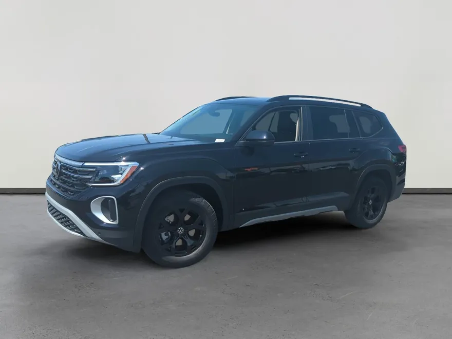 2025 Volkswagen Atlas Peak Edition SE photo 1